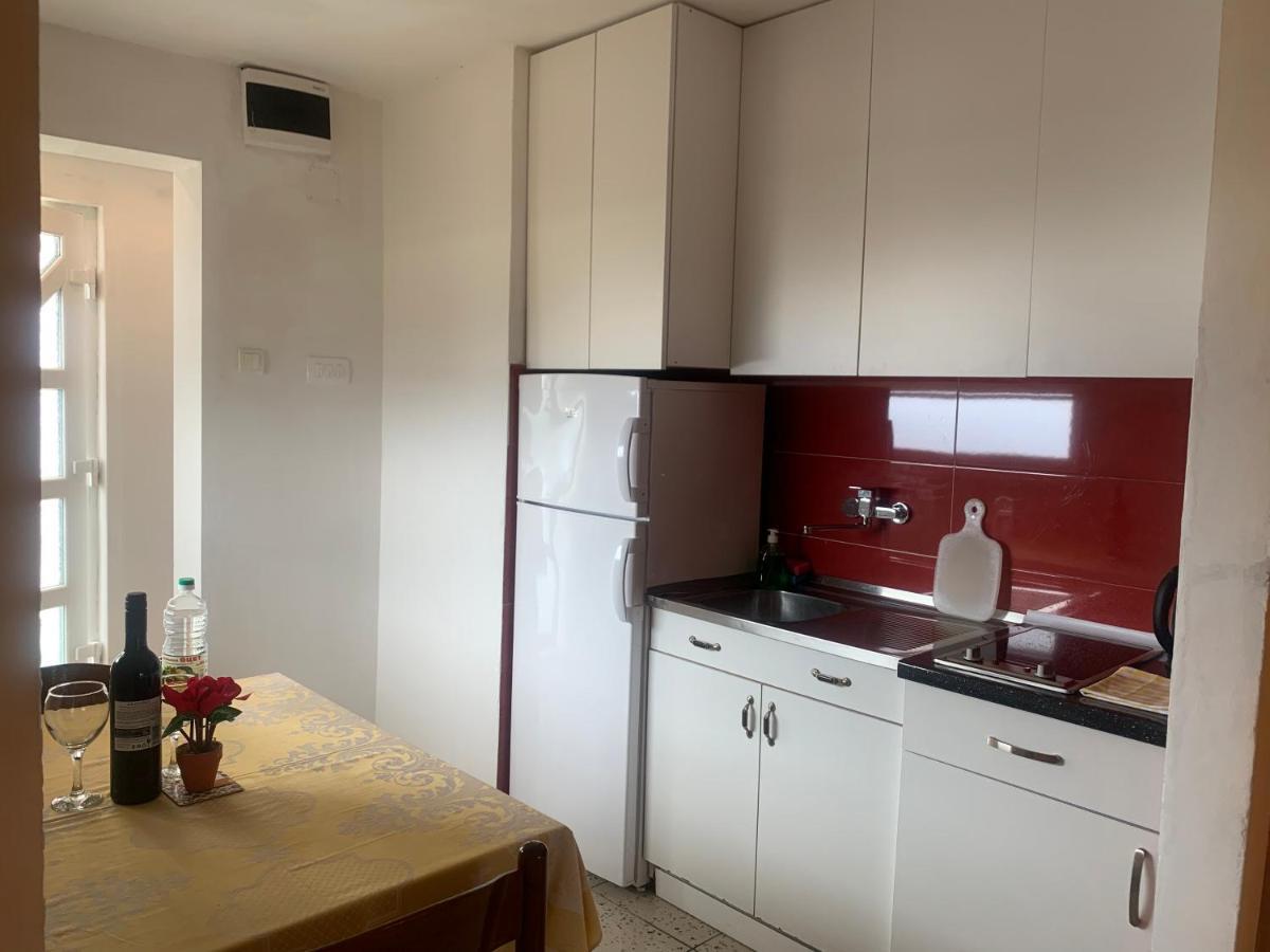 أولتْسي Apartments Knezevic المظهر الخارجي الصورة